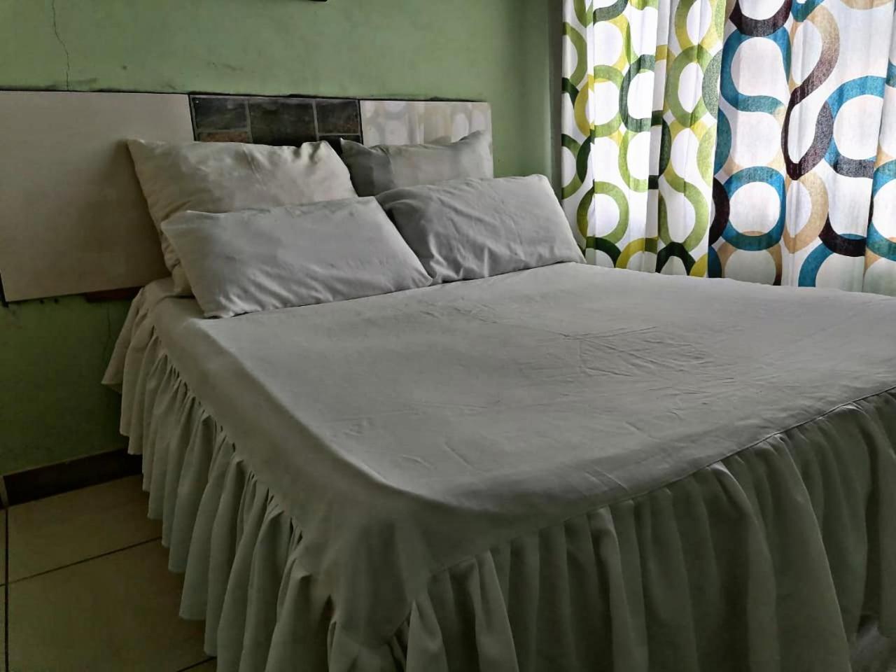 Valleycenter Guesthouse Johannesburg Esterno foto
